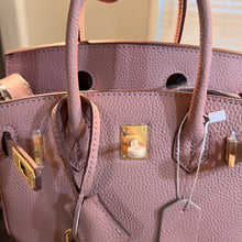 Load image into Gallery viewer, (Togo Leather) Mauve Sloan Bag (gold)