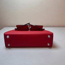 Load image into Gallery viewer, Non Branded-No Logo (Epsom Leather) mini bag (silver)
