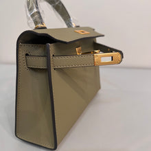 Load image into Gallery viewer, Non Branded-No Logo (Epsom Leather) mini bag (gold)
