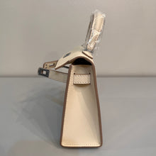 Load image into Gallery viewer, Non Branded-No Logo (Epsom Leather) mini bag (silver)
