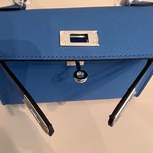 Load image into Gallery viewer, Non Branded-No Logo (Epsom Leather) mini bag (silver)
