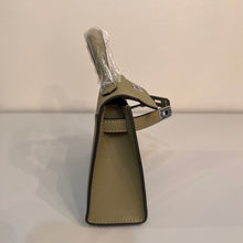 Load image into Gallery viewer, Non Branded-No Logo (Epsom Leather) mini bag (silver)
