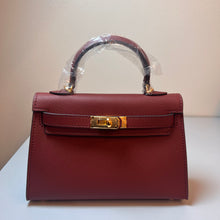 Load image into Gallery viewer, Non Branded-No Logo (Epsom Leather) mini bag (gold)
