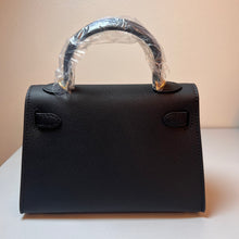 Load image into Gallery viewer, Non Branded-No Logo (Epsom Leather) mini bag (gold)
