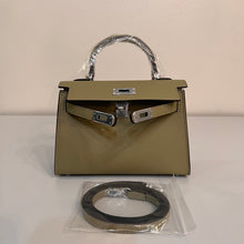 Load image into Gallery viewer, Non Branded-No Logo (Epsom Leather) mini bag (silver)
