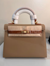 Load image into Gallery viewer, (Epsom Leather) Taupe/Brown (gold)
