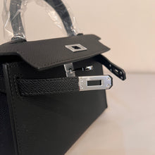 Load image into Gallery viewer, Non Branded-No Logo (Epsom Leather) mini bag (silver)
