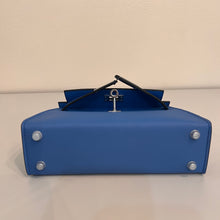 Load image into Gallery viewer, Non Branded-No Logo (Epsom Leather) mini bag (silver)
