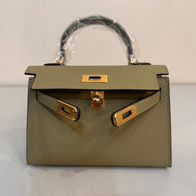 Load image into Gallery viewer, Non Branded-No Logo (Epsom Leather) mini bag (gold)
