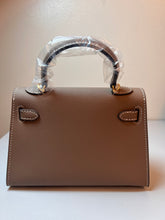 Load image into Gallery viewer, Non Branded-No Logo (Epsom Leather) mini bag (gold)
