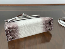 Load image into Gallery viewer, Non Branded- No Logo (Embossed Croc) mini bag (diamond)

