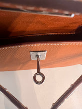 Load image into Gallery viewer, Non Branded-No Logo (Epsom Leather) mini bag (silver)
