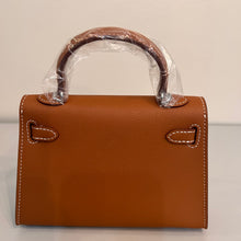 Load image into Gallery viewer, Non Branded-No Logo (Epsom Leather) mini bag (silver)
