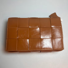 Load image into Gallery viewer, Non Branded- No Logo Brown Brooklyn Bag
