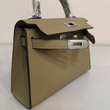 Load image into Gallery viewer, Non Branded-No Logo (Epsom Leather) mini bag (silver)
