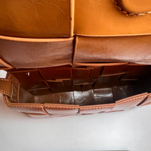 Load image into Gallery viewer, Non Branded- No Logo Brown Brooklyn Bag
