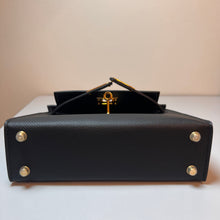 Load image into Gallery viewer, Non Branded-No Logo (Epsom Leather) mini bag (gold)
