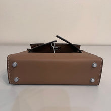 Load image into Gallery viewer, Non Branded-No Logo (Epsom Leather) mini bag (silver)

