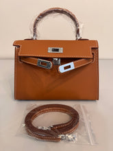 Load image into Gallery viewer, Non Branded-No Logo (Epsom Leather) mini bag (silver)
