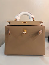 Load image into Gallery viewer, (Epsom Leather) Taupe/Brown (gold)
