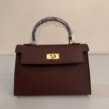 Load image into Gallery viewer, Non Branded-No Logo (Epsom Leather) mini bag (gold)
