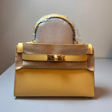 Load image into Gallery viewer, Non Branded-No Logo (Epsom Leather) mini bag (gold)
