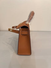 Load image into Gallery viewer, Non Branded-No Logo (Epsom Leather) mini bag (gold)
