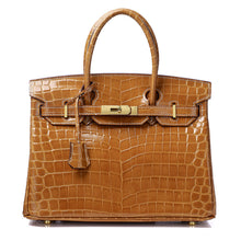 Load image into Gallery viewer, Sloan Bag Crocodile (gold)(silver)
