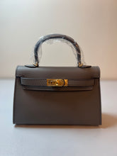 Load image into Gallery viewer, Non Branded-No Logo (Epsom Leather) mini bag (gold)
