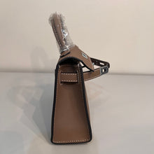Load image into Gallery viewer, Non Branded-No Logo (Epsom Leather) mini bag (silver)
