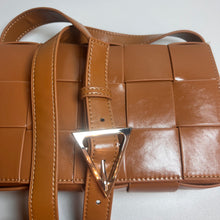 Load image into Gallery viewer, Non Branded- No Logo Brown Brooklyn Bag
