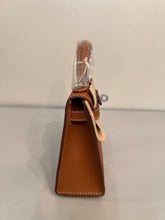 Load image into Gallery viewer, Non Branded-No Logo (Epsom Leather) mini bag (silver)
