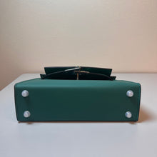 Load image into Gallery viewer, Non Branded-No Logo (Epsom Leather) mini bag (silver)
